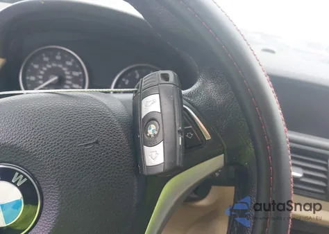 2014 BMW X1 xDrive28I from USA, damaged, VIN WBAVL1C56EVY14767